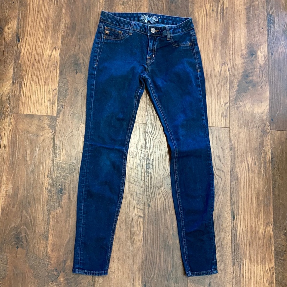 Women’s Miss Me Ashley Low Rise Jeggings 29/31L